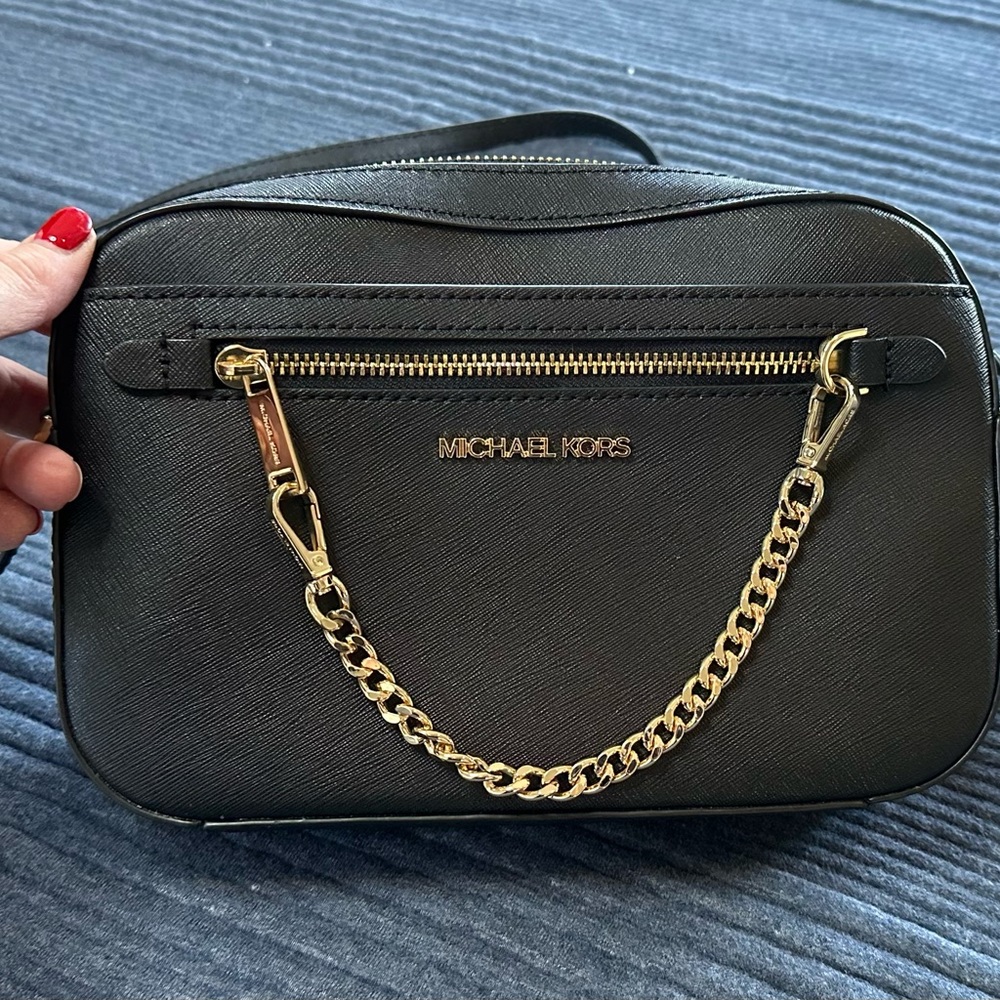 Michael Kors Jet Set Black Saffiano Leather Crossbody Bag LIKE NEW